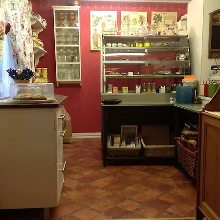 Box Bed & Breakfast 3*