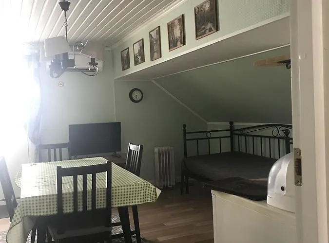 Box Bed & Breakfast Hotel Box